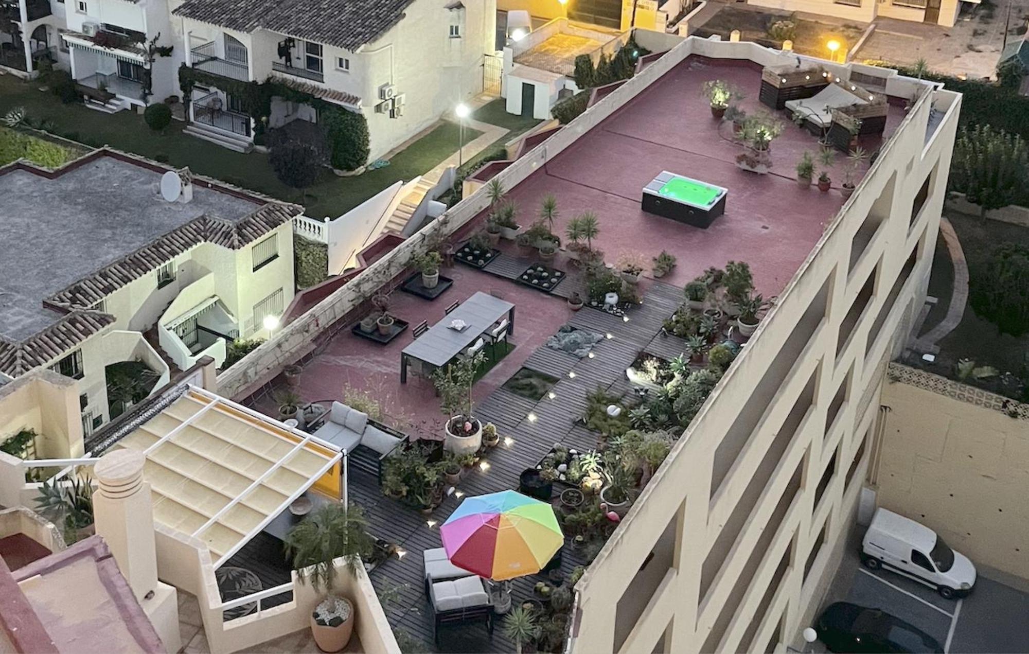 550 M2 Luxury Penthouse - Jacuzzi, Golf & Beach 贝纳尔马德纳 外观 照片