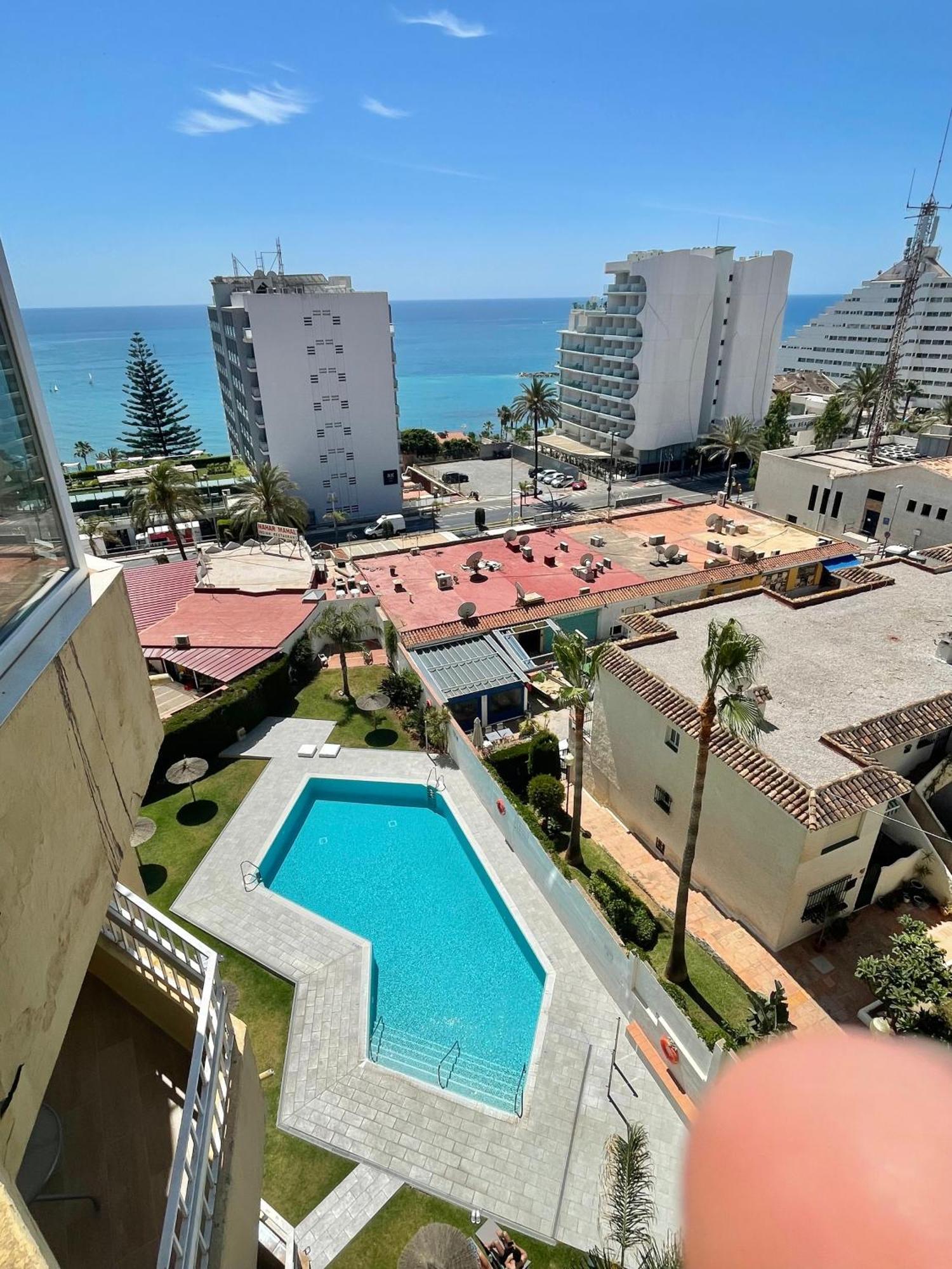 550 M2 Luxury Penthouse - Jacuzzi, Golf & Beach 贝纳尔马德纳 外观 照片